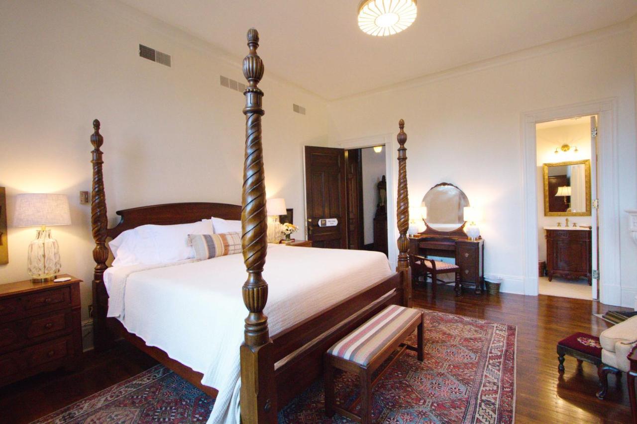 Louisville Bourbon Inn Zimmer foto